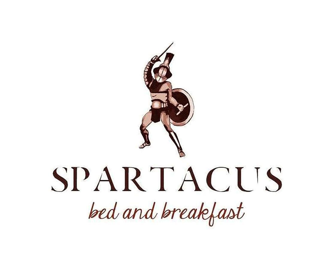 Spartacus Santa Maria Capua Vetere Exteriér fotografie